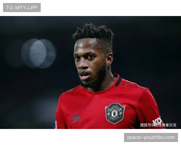 半场战报：曼联0-1落后布伦特福德，红魔控球率超七成但难破密集防守